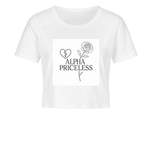 Women’s Crop Tee - Alpha Priceless Rose Crop Top mit Herz- und Rosen-Grafik auf einem weißen Shirt.