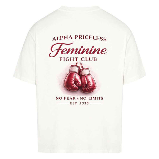 Women’s Boxing Oversized T-Shirt - Alpha Priceless Feminine Fight Club mit Boxhandschuhen auf der Rückseite.