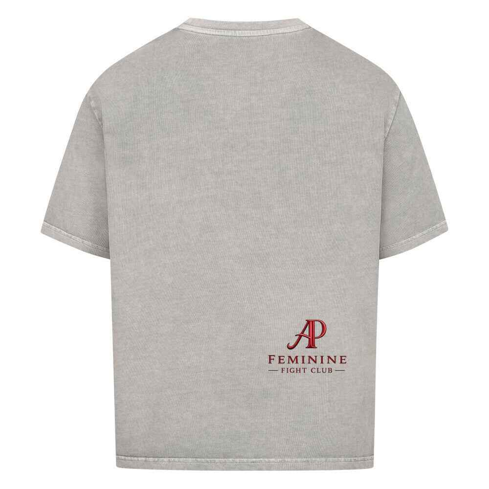 Alpha Priceless Organic Leader Tee mit minimalistischem Design und „Lead, Don’t Follow“ Aussage auf der Rückseite.