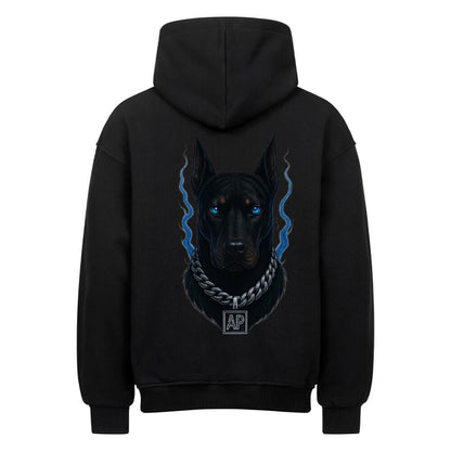 Rückansicht des Alpha Guard Oversized Comfort Hoodies mit schwarzem Hundemotiv und auffälliger Halskette.