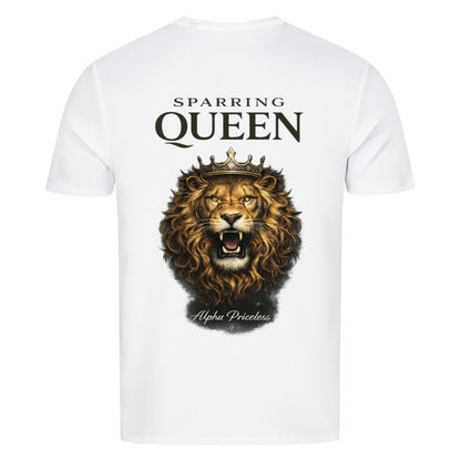 Sport T-Shirt Sparring Queen - Alpha Priceless PerformX Tee mit Löwenmotiv auf weißem Hintergrund.