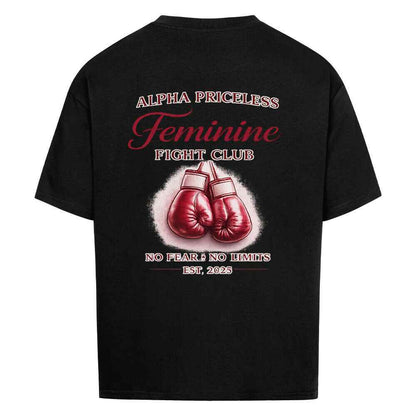 Women’s Boxing Oversized T-Shirt - Alpha Priceless Feminine Fight Club mit Boxhandschuhen auf dem Rücken.