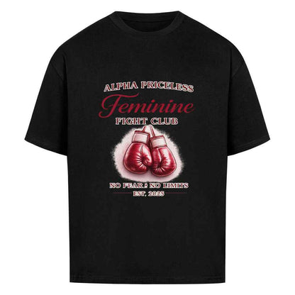 Alpha Priceless - No Fear No Limits Women’s Oversized Shirt mit Boxhandschuhen auf schwarzem Hintergrund.